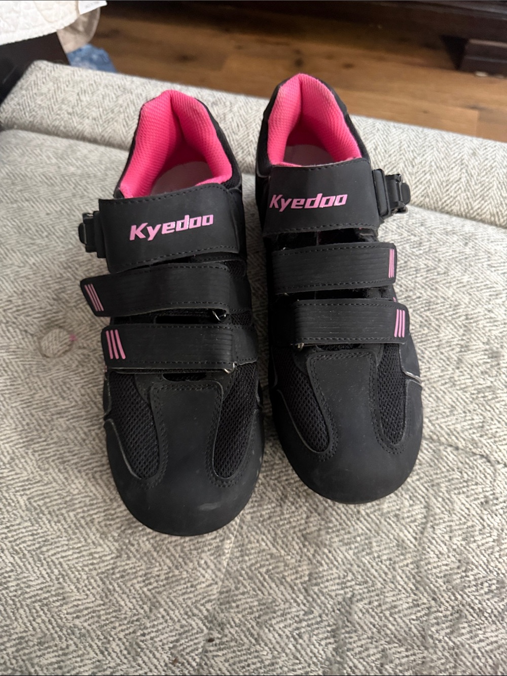 Women’s bike shoes Black and Pink Athletic Shoes - Secure Velcro Fit